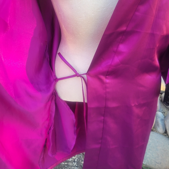 Fredericks of Hollywood Sexy Black Lace  & Purple Robe - Picture 3 of 8